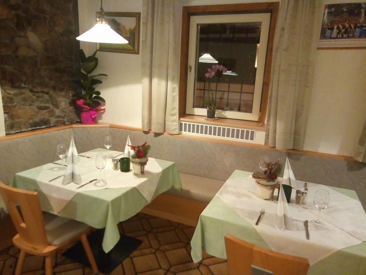 Gasthof Mondschein Hotel Merano Luaran gambar