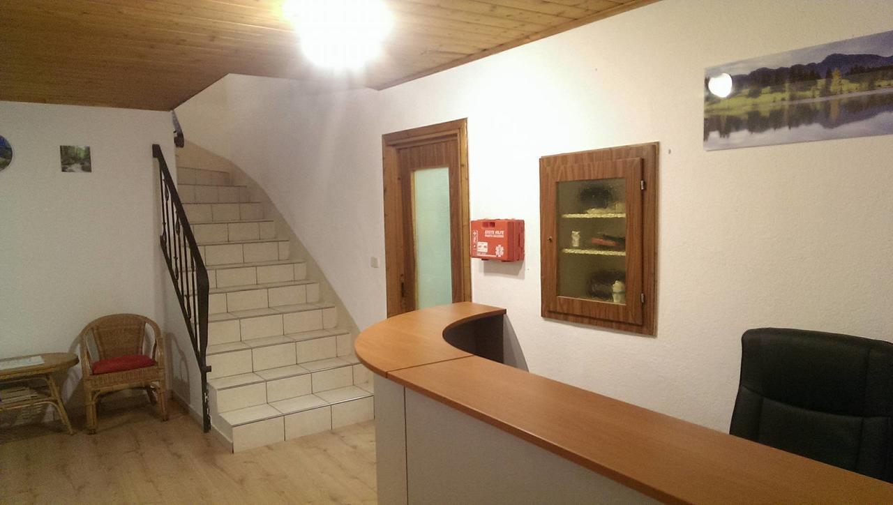 Gasthof Mondschein Hotel Merano Luaran gambar