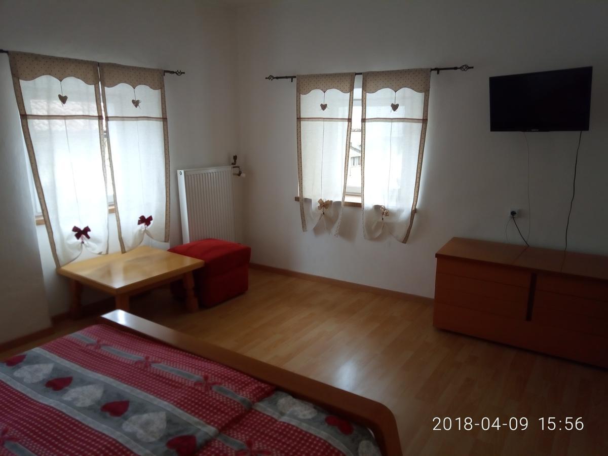 Gasthof Mondschein Hotel Merano Luaran gambar