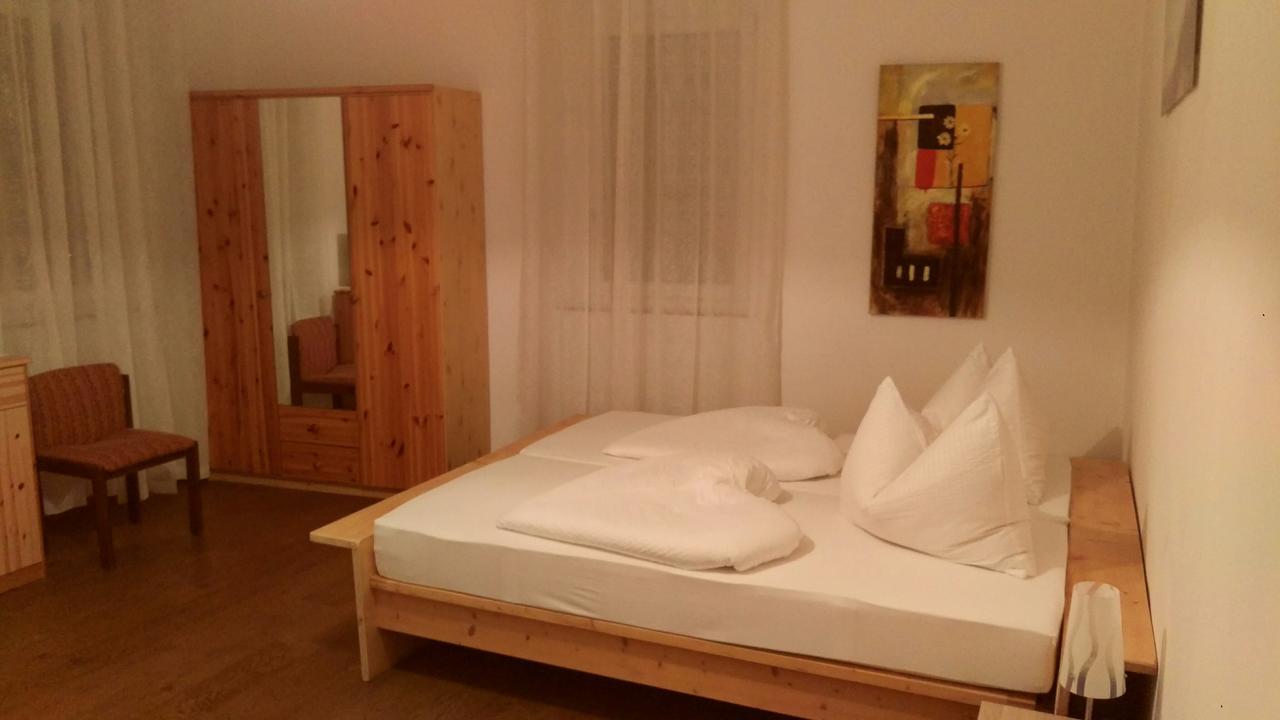 Gasthof Mondschein Hotel Merano Luaran gambar